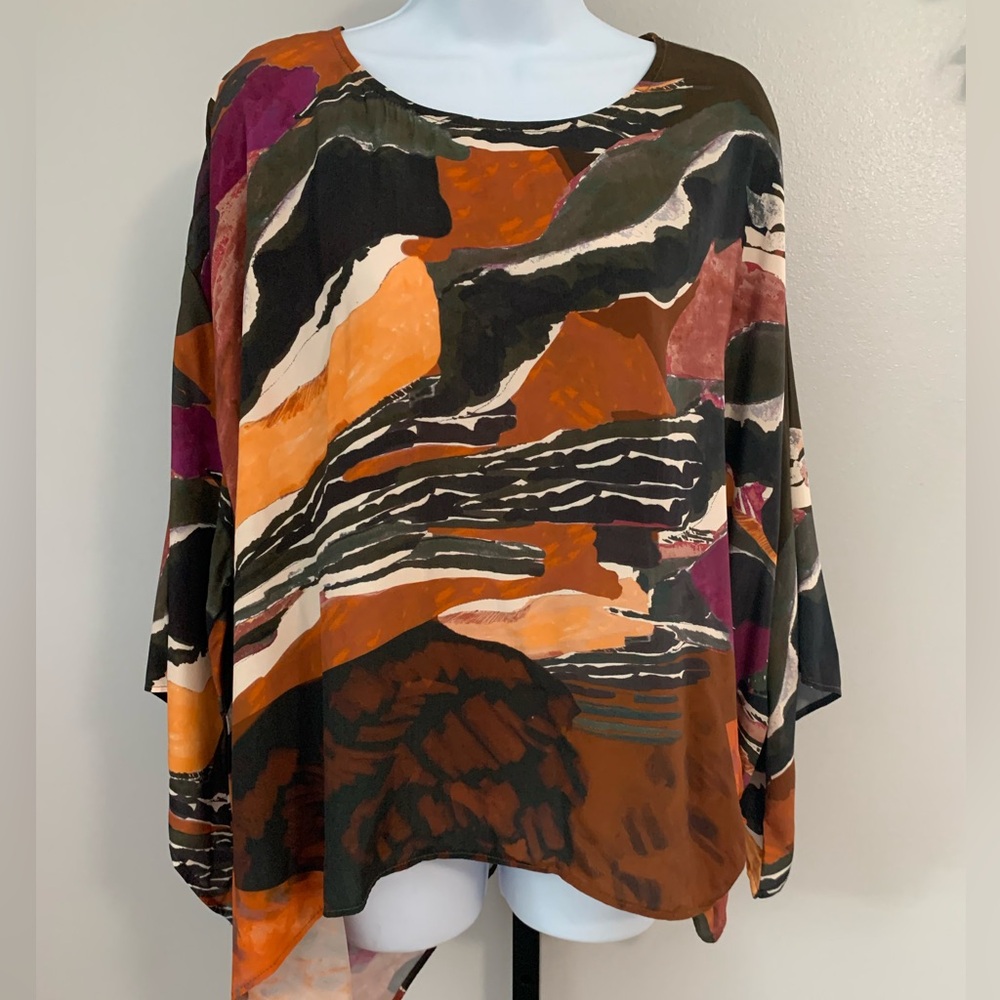 Karen Kane Abstract Women's Blouse